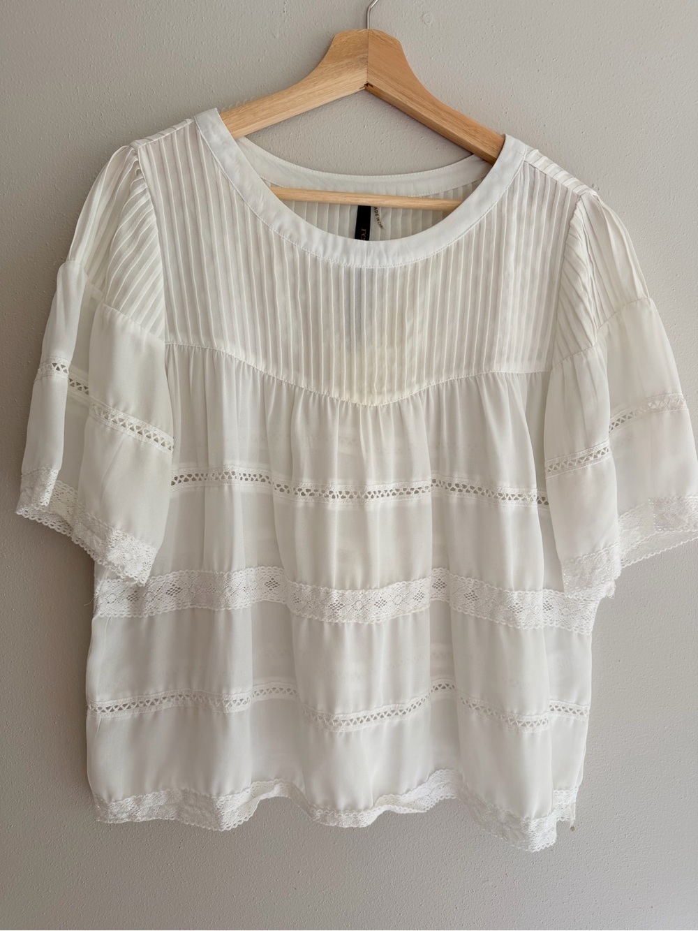 Renee C. Cream Short Sleeve Lace Panel Blouse